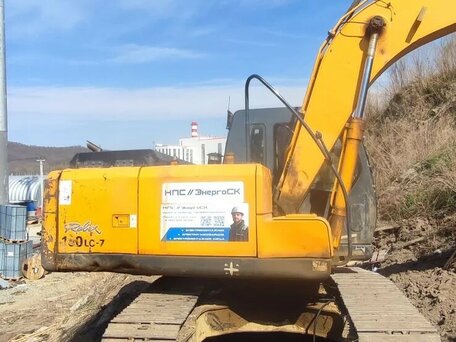 2011 Hyundai R160LC, жёлтый, 4000000 рублей, вид 1
