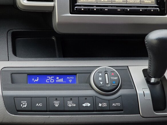 2014 Honda Freed I Рестайлинг 2, серый, 1180000 рублей - вид 29