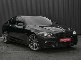 2013 BMW 5 серии 520d VI (F10/F11/F07) Рестайлинг, чёрный, 2050000 рублей, вид 3