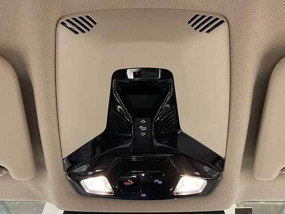2023 BMW X1 Long 20Li sDrive III (U11/U12), синий, 2430000 рублей - вид 17