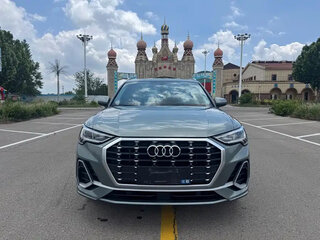 2023 Audi Q3 35 TFSI II (F3), серебристый, 2400001 рублей, вид 3