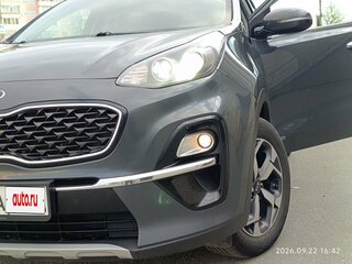 2019 Kia Sportage IV Рестайлинг, серый, 2285000 рублей, вид 2