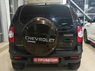 2011 Chevrolet Niva I Рестайлинг, коричневый, 358000 рублей, вид 5