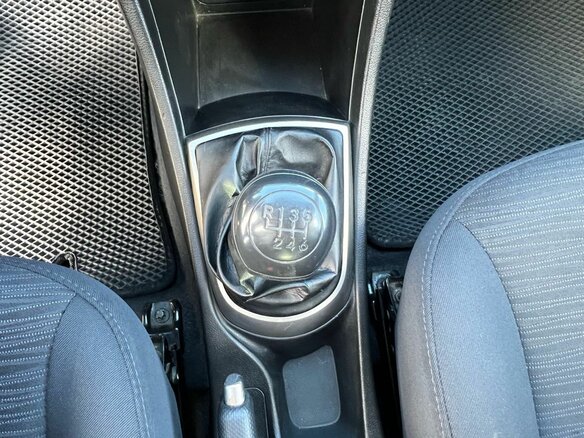 2014 Hyundai Solaris I Рестайлинг, серый, 579660 рублей - вид 17