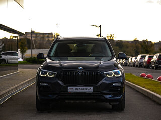 2019 BMW X5 40i IV (G05/G18), чёрный, 4999000 рублей, вид 4