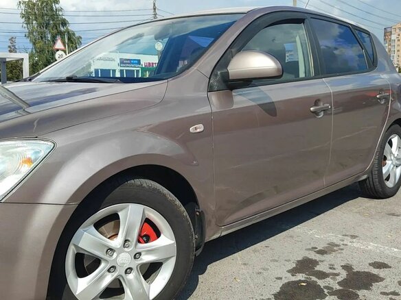 2008 Kia Ceed I, бежевый, 610000 рублей - вид 3
