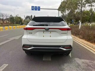 2023 Toyota Harrier IV (XU80), белый, 3400000 рублей, вид 5