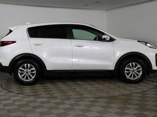 2019 Kia Sportage IV Рестайлинг, белый, 1999990 рублей, вид 4