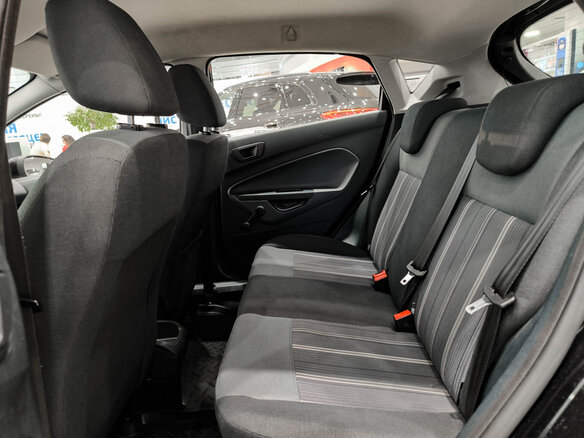 2008 Ford Fiesta Mk6, чёрный, 450000 рублей - вид 11