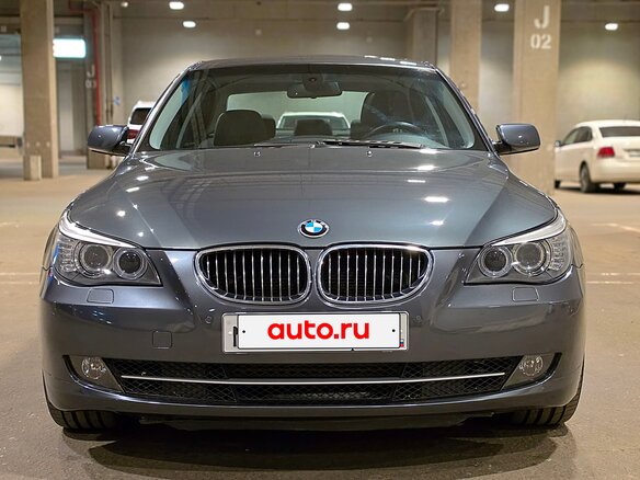 2008 BMW 5 серии 525i V (E60/E61) Рестайлинг, серый - вид 3