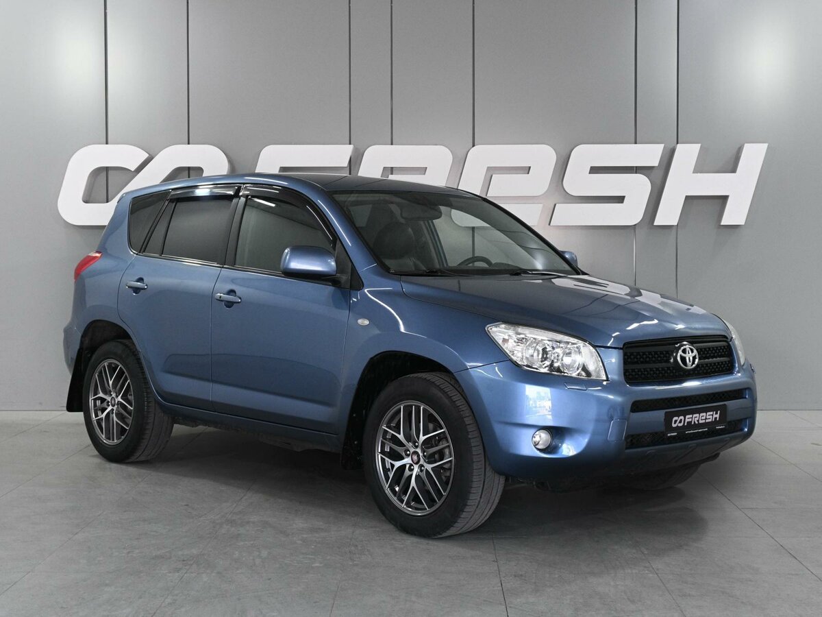 Открыть фотографии: Toyota RAV4 III (XA30)