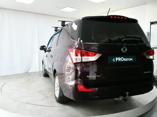 2014 SsangYong Stavic, красный, 980000 рублей, вид 5