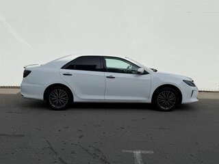 2016 Toyota Camry US Market VII (XV50) Рестайлинг, белый, 1460000 рублей, вид 4