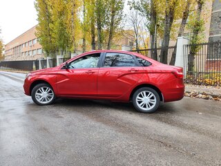 2018 Lada (ВАЗ) Vesta I, красный, 760000 рублей, вид 3