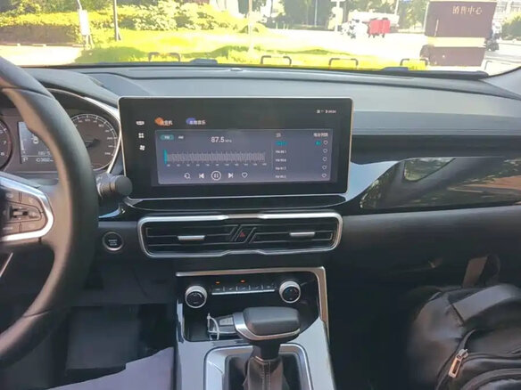 2025 Geely Binyue I Рестайлинг 2, белый, 1580000 рублей - вид 8