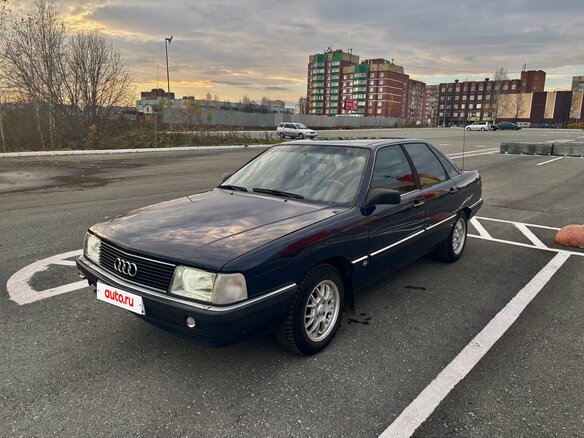 1986 Audi 100 III (C3), синий, 375000 рублей