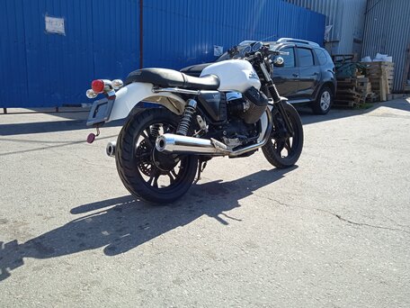 2014 Moto Guzzi V 7, белый, 400000 рублей, вид 5