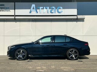 2025 BMW 5 серии 530i xDrive VIII (G60/G61/G68), чёрный, 9650000 рублей, вид 5