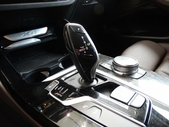 2019 BMW X4 30i II (G02), белый, 3849000 рублей - вид 16