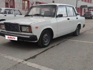 2011 Lada (ВАЗ) 2107, белый, 220000 рублей, вид 1