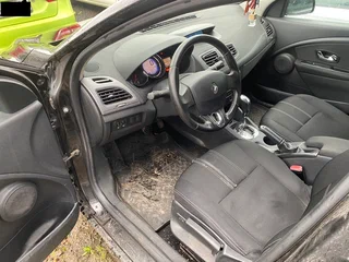 2013 Renault Megane III Рестайлинг, чёрный, 515000 рублей, вид 4
