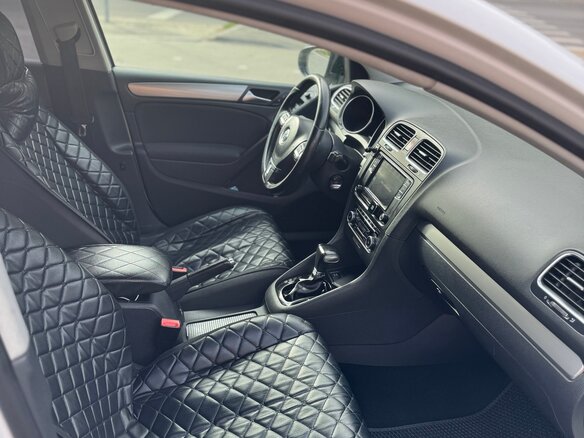 2009 Volkswagen Golf VI, белый, 730000 рублей - вид 6