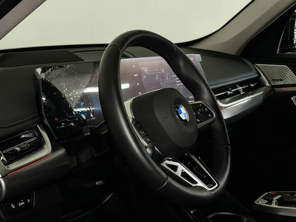 2025 BMW X1 25Li xDrive III (U11/U12), чёрный - вид 10