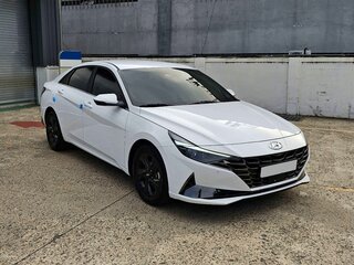 2022 Hyundai Avante VII, чёрный, 1608000 рублей, вид 3