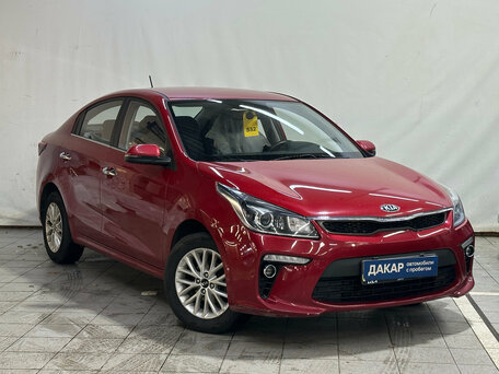 2020 Kia Rio IV, красный, 1470000 рублей, вид 2