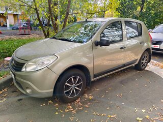 2011 Renault Sandero I, бежевый, 470000 рублей, вид 1