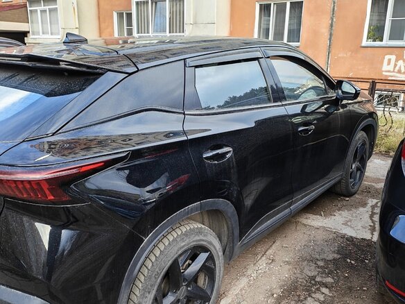 2023 Omoda C5 I, чёрный - вид 3