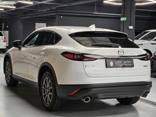 2022 Mazda CX-4 I Рестайлинг, белый, 2599000 рублей, вид 4