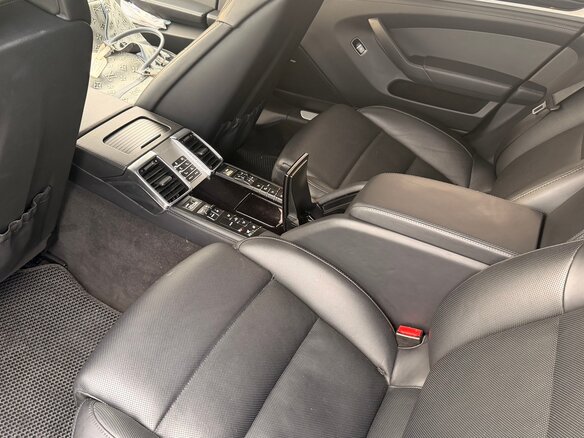 2013 Porsche Panamera 4S Executive I Рестайлинг, серый, 3000000 рублей - вид 13