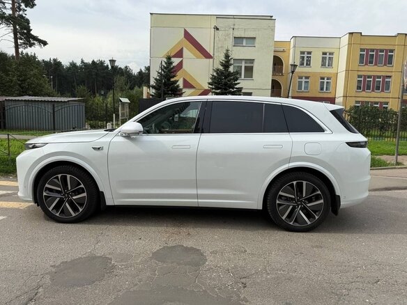 2024 Li Auto (Lixiang) L7 I, белый, 6300000 рублей - вид 5