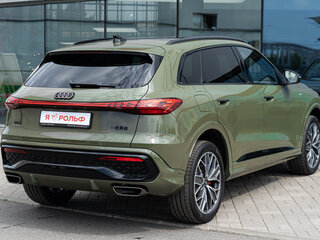 2026 Audi Q5 L III (GU), зелёный, 6795000 рублей, вид 4