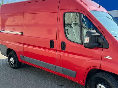 2017 Fiat Professional Ducato, красный, 2600000 рублей, вид 3