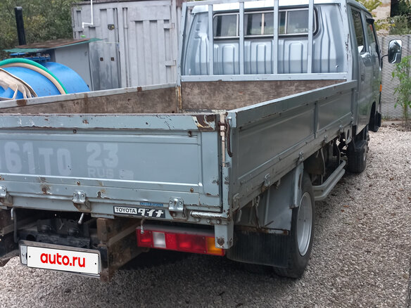 1991 Toyota Dyna, серый, 1100000 рублей - вид 28