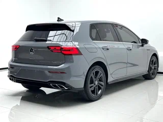 2023 Volkswagen Golf VIII, серый, 2030000 рублей, вид 3