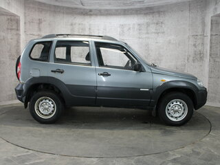 2011 Chevrolet Niva I Рестайлинг, серый, 315000 рублей, вид 4