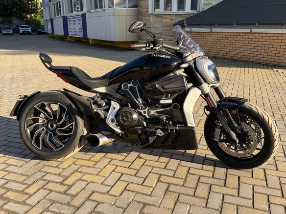 2016 Ducati XDiavel, чёрный, 1200000 рублей - вид 2