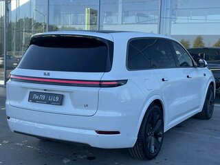 2026 Li Auto (Lixiang) L9 52.3 kWh I Рестайлинг, белый, 11990000 рублей, вид 5
