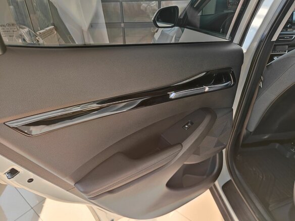 2020 Kia Seltos I, белый - вид 14