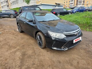 2014 Toyota Camry VII (XV50) Рестайлинг, чёрный, 1550000 рублей, вид 2