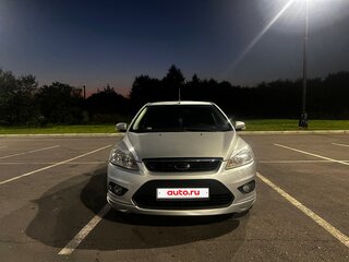 2010 Ford Focus II Рестайлинг, серебристый, 500000 рублей, вид 1