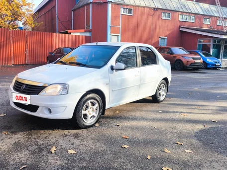 2010 Renault Logan I Рестайлинг, белый, 570000 рублей, вид 1