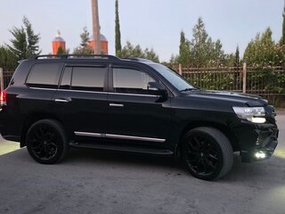 2015 Toyota Land Cruiser 200 Series Рестайлинг 2, чёрный, 5300000 рублей, вид 4