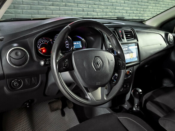 2016 Renault Sandero Stepway II, золотистый - вид 12