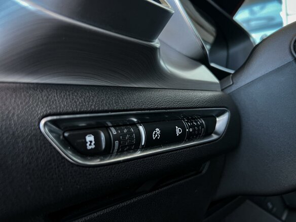 2021 Geely Coolray I, красный, 1680000 рублей - вид 25