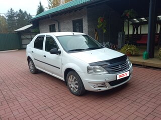 2011 Renault Logan I Рестайлинг, белый, 350000 рублей, вид 2