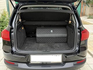 2013 Volkswagen Tiguan I Рестайлинг, чёрный, 1500000 рублей, вид 5